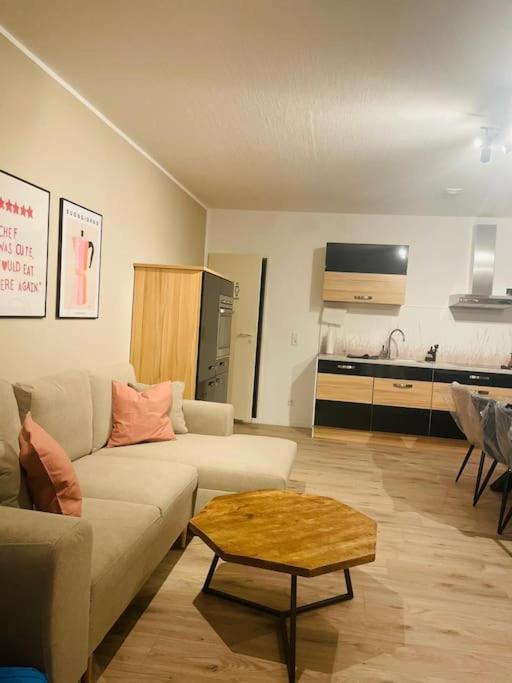 3 Raum City-Apartment - 5Min Zum Hbf Grupello-1 Düsseldorf Buitenkant foto