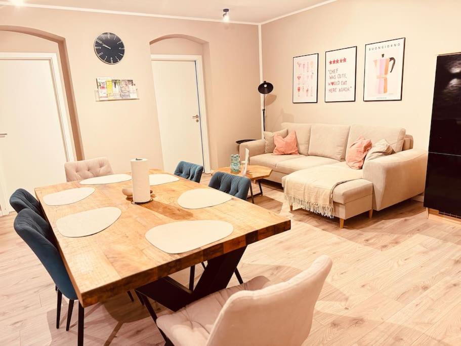 3 Raum City-Apartment - 5Min Zum Hbf Grupello-1 Düsseldorf Buitenkant foto